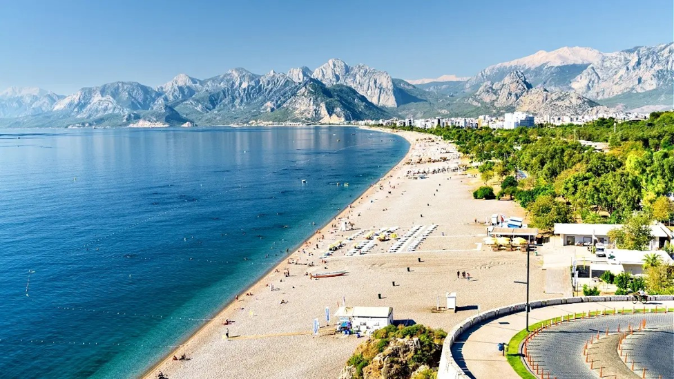 Konyaaltı ve Lara Plajları Antalya